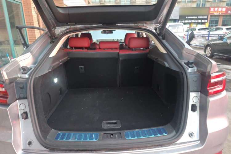 Used Changan CS85 COUPE 2019 2.0T Automatic Smart Version China V Standard
