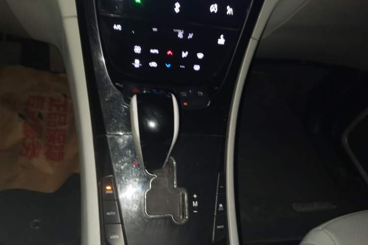 Used Luxgen Great 7 SUV 2014 2.2T Four-Wheel Drive Prestige Version
