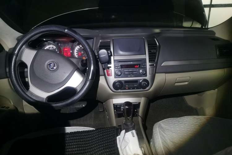 Used Dongfeng Aeolus A60 2014 1.6L Automatic Luxury Model