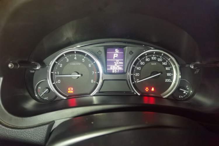 Used Suzuki Alivio 2015 1.6L Automatic Luxury Model
