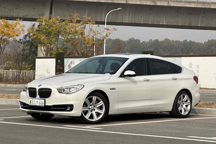 Used BMW 5 Series GT 2017 528i Leading Model