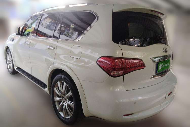 Used Infiniti QX80 2013 5.6L 4WD
