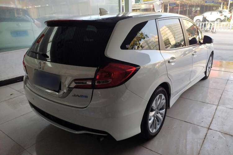 Used Honda Jade 2017 1.8L Automatic Classic Edition 5 seats