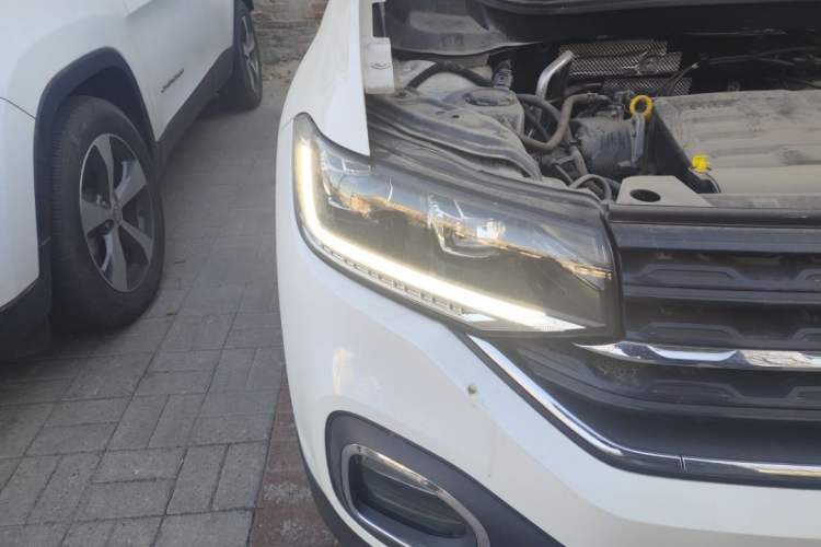 Used Volkswagen Tacqua 2020 1.5L Automatic Yue
