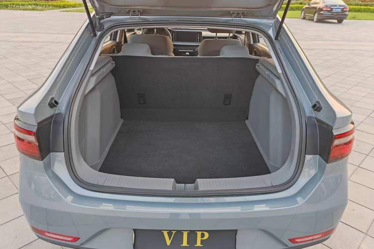 Used Baojun RC-5 2020 1.5L Manual Zhiyao Elite Edition