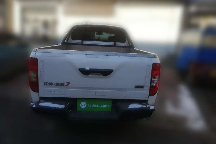 Used JMC Yuhu 7 2020 2.0T Diesel Automatic 4x4 Comfort Edition Long Wheelbase China VI Emission Standard JX4D20A6L
