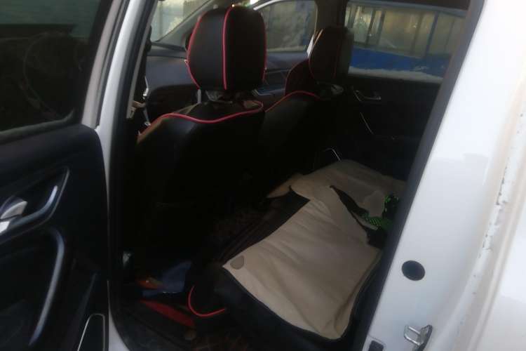 Used JMC Yuhu 7 2020 2.0T Diesel Automatic 4x4 Comfort Edition Long Wheelbase China VI Emission Standard JX4D20A6L
