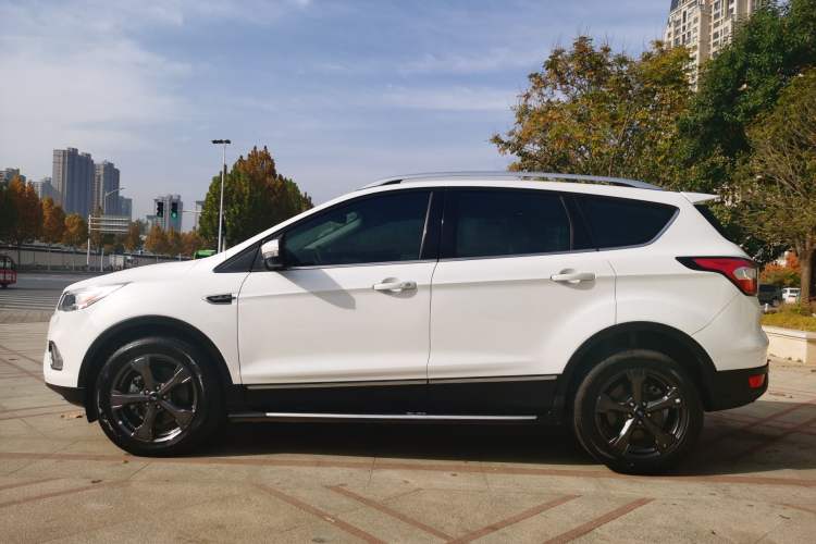 Used Ford Kuga 2019 EcoBoost 245 4x4 Prestige Plus Model China VI Standard
