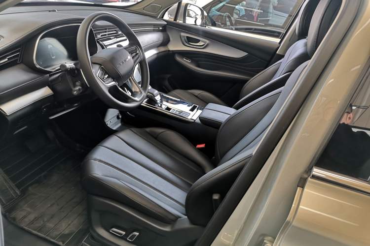 Used Roewe RX5 MAX 2019 300TGI Automatic 4G Connect Luxury Edition
