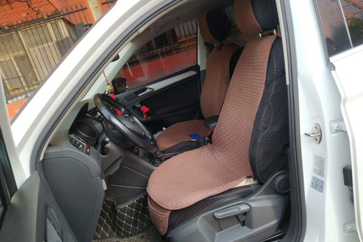 Used Volkswagen Tiguan 2017 280TSI Two-Wheel-Drive Elite Version