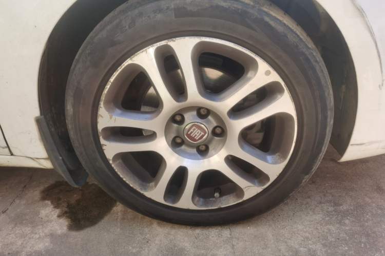 Used Fiat Viaggio 2013 1.4T Anniversary Edition
