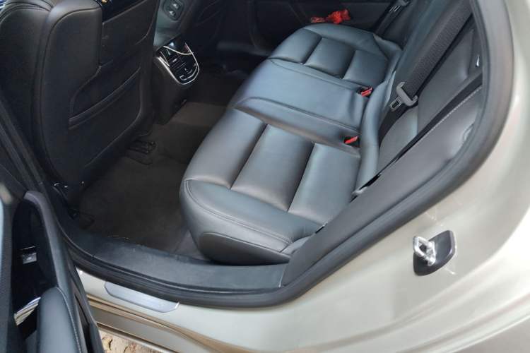 Used Cadillac XTS 2016 28T Luxury Model