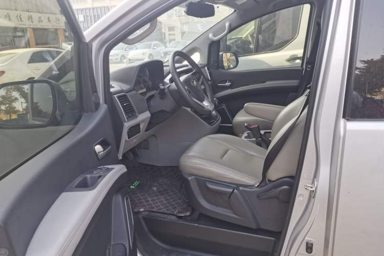 Used JAC Refine M4 2019 Business Series 1.9T Diesel Manual Business Edition