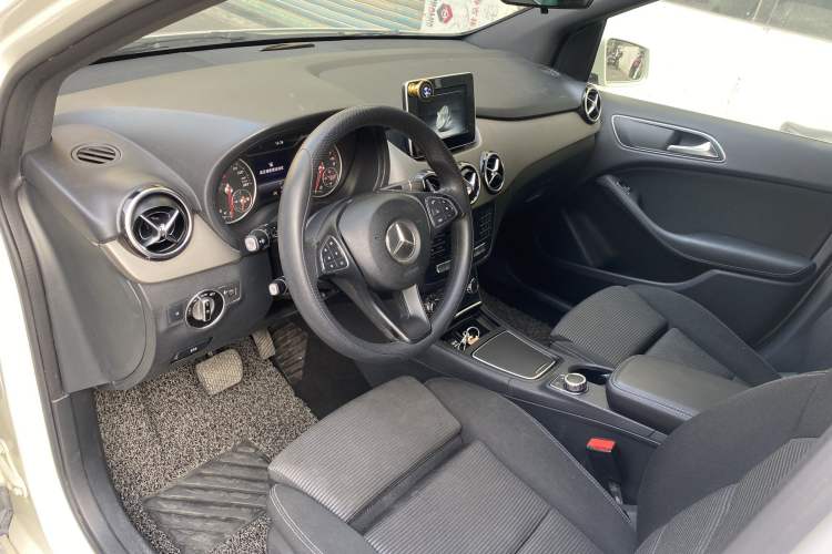 Used Mercedes-Benz B-Class 2016 B 180
