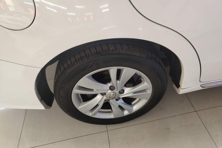 Used GAC Trumpchi GA3S Vision 2014 1.6L Automatic Luxury ESP Version
