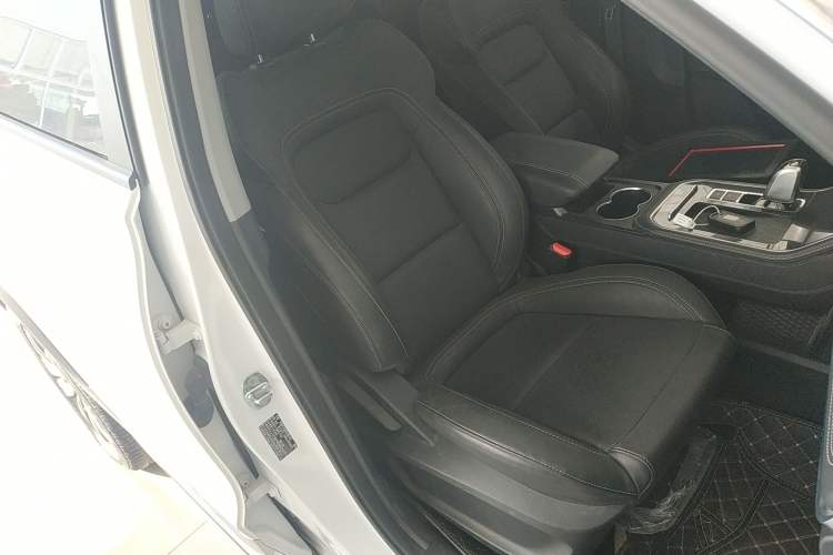 Used Chery Tiggo 8 2022 1.5 TCI Automatic Prestige Edition 5-Seater
