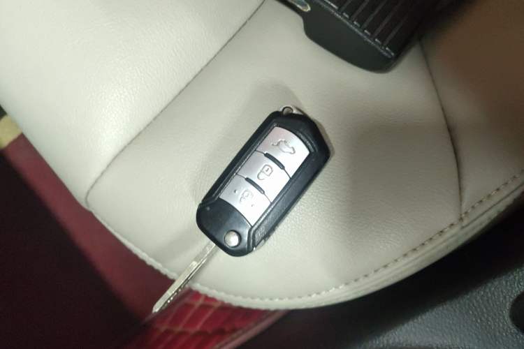 Used GAC Trumpchi GA3S Vision 2014 1.6L Automatic Luxury ESP Version
