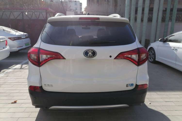 Used BYD Song New Energy 2017 Song EV300 Prestige Model Rear
