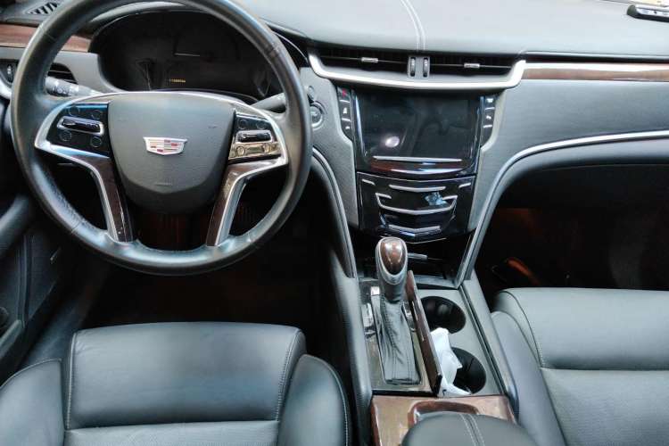 Used Cadillac XTS 2016 28T Luxury Model