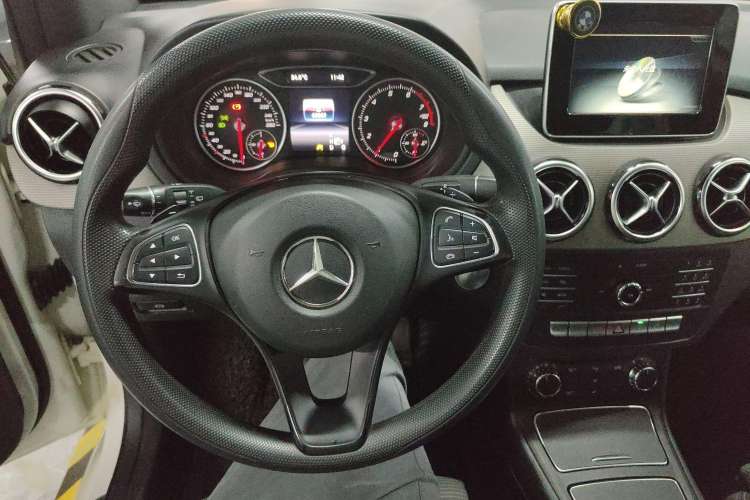 Used Mercedes-Benz B-Class 2016 B 180
