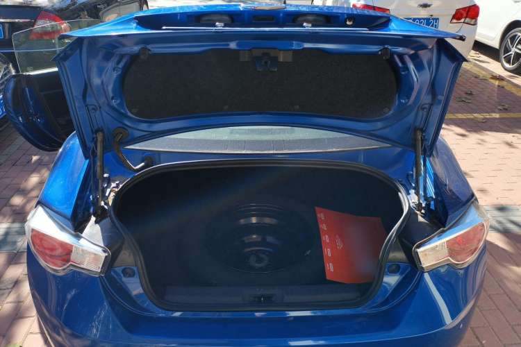 Used Subaru BRZ 2015 2.0i Automatic Model
