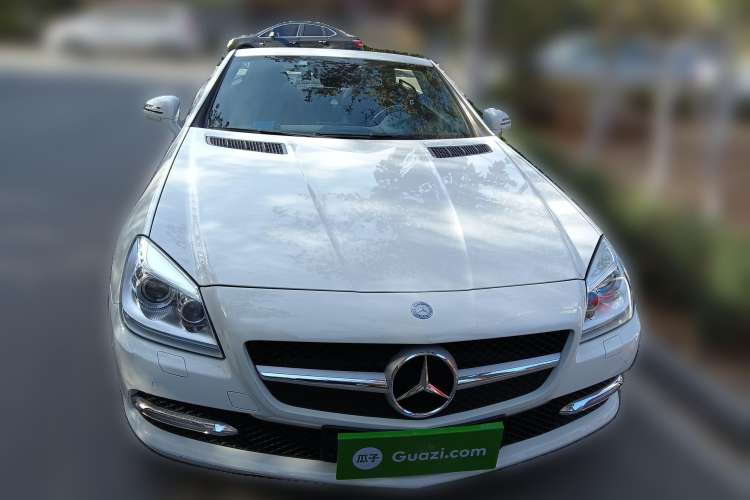 Used Mercedes-Benz SLK-Class 2011 SLK 200 Fashion Model
