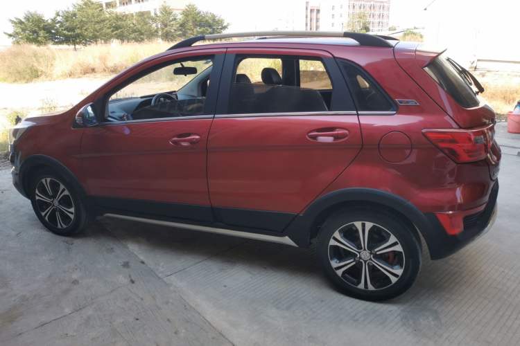 Used BAIC Senova X25 2015 1.5L Manual Elite Edition