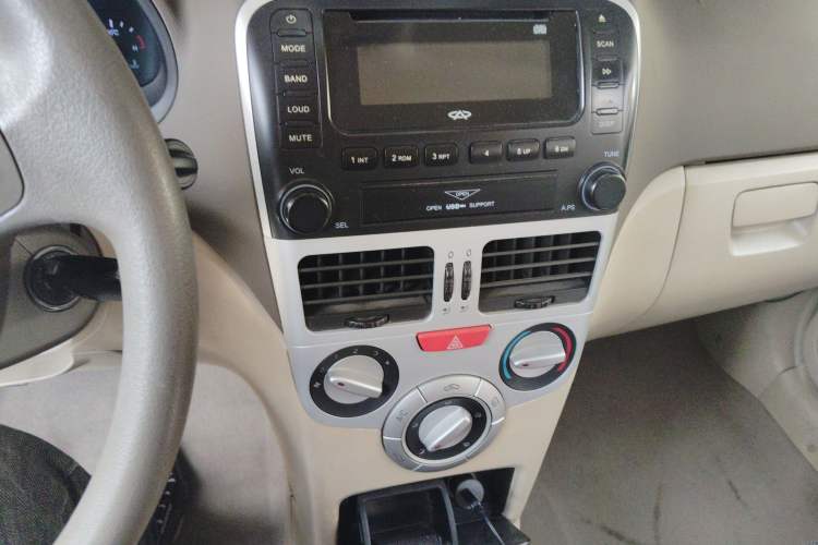 Used Chery Fengyun 2 2010 Hatchback 1.5L Ambition Model
