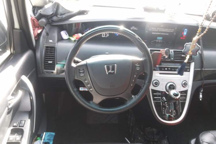 Used Luxgen Great 7 MPV 2015 2.0T Luxury Model