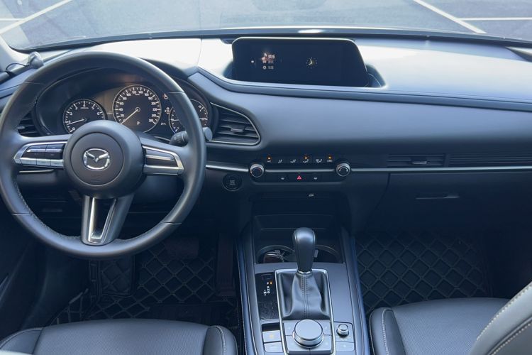 Used Mazda CX-30 2021 2.0L Automatic Joyful Edition
