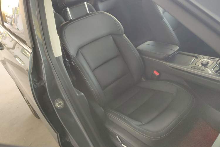 Used Geely Auto Haoyue 2020 1.8TD DCT Flagship 7-Seater
