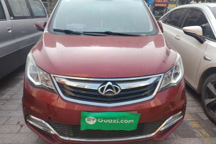 Used CHANGAN KAICHENG Oushang A600 2016 1.5L Manual Luxury 7-Seater Front
