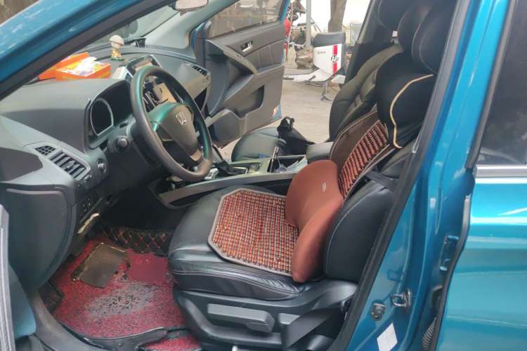 Used Luxgen U6 SUV 2015 1.8T Enhanced Charm Edition
