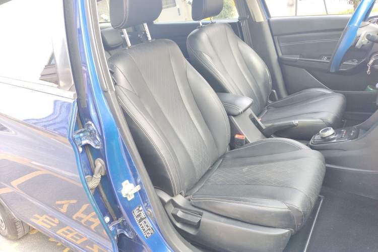 Used Baojun 310W 2018 1.5L Automatic Luxury Version China V
