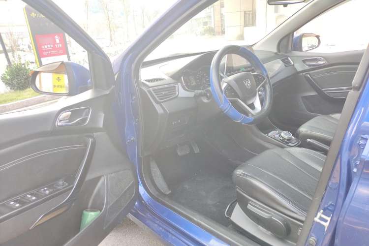 Used Baojun 310W 2018 1.5L Automatic Luxury Version China V
