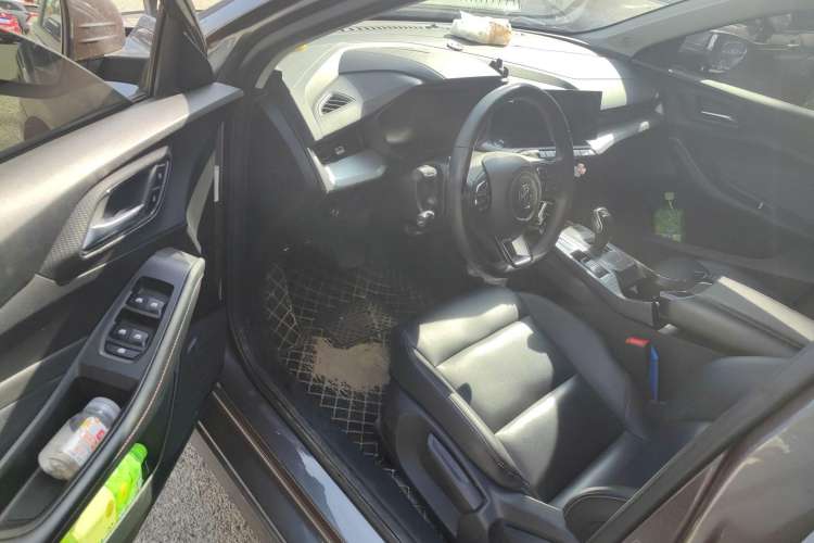 Used MG 5 2021 300TGI DCT Elegant Luxury Edition
