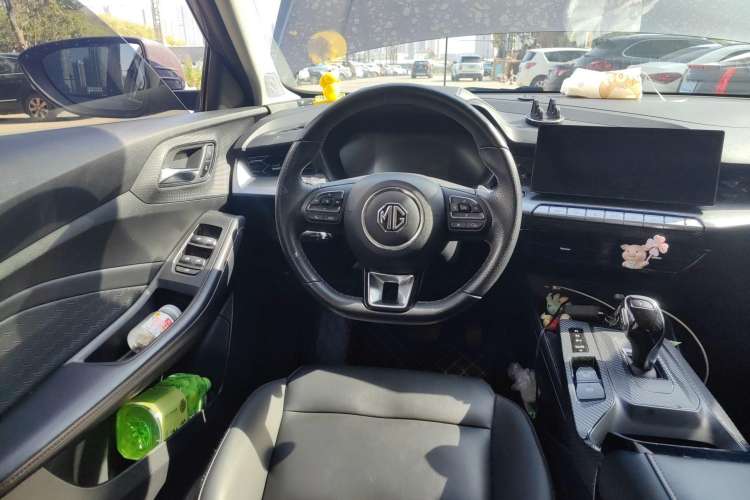 Used MG 5 2021 300TGI DCT Elegant Luxury Edition
