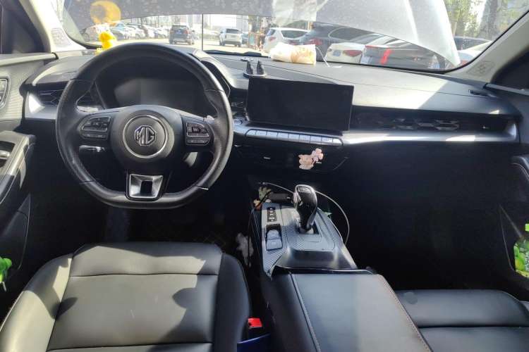 Used MG 5 2021 300TGI DCT Elegant Luxury Edition
