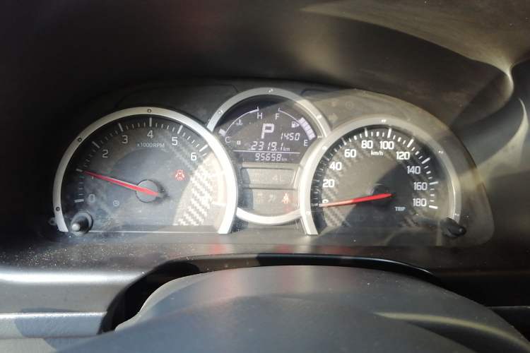 Used Suzuki Jimny 2015 1.3 AT JLX