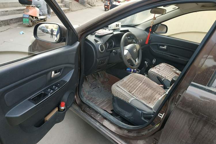 Used HYOSOW H2 2016 H2E 1.5L Fashion Model BJ415B
