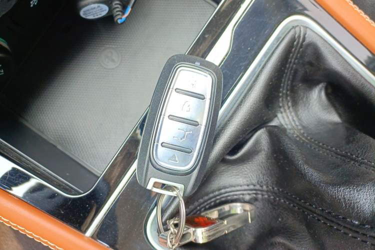 Used Zotye T300 2017 1.5L Manual Luxury Model
