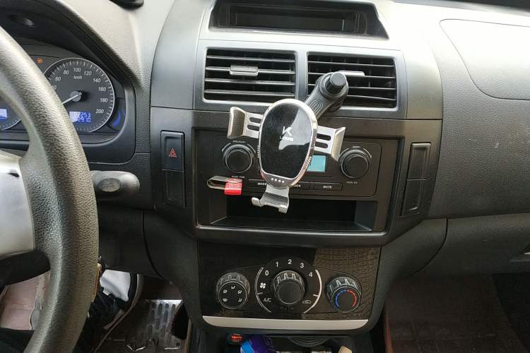 Used HYOSOW H2 2016 H2E 1.5L Fashion Model BJ415B
