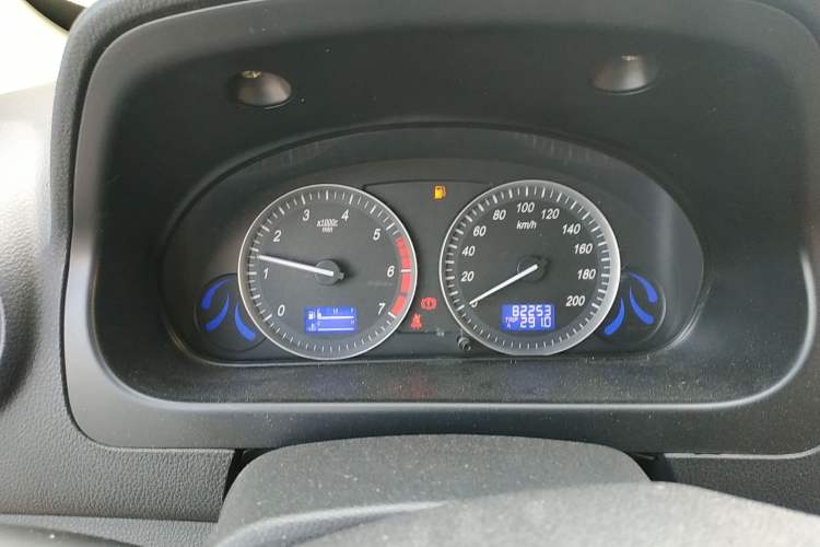 Used HYOSOW H2 2016 H2E 1.5L Fashion Model BJ415B
