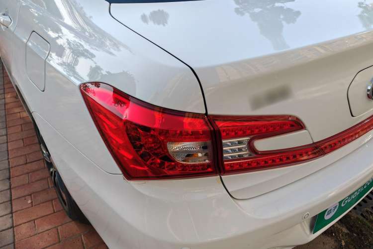 Used BYD Qin New Energy 2015 1.5T Dual-Crown Flagship Plus Edition