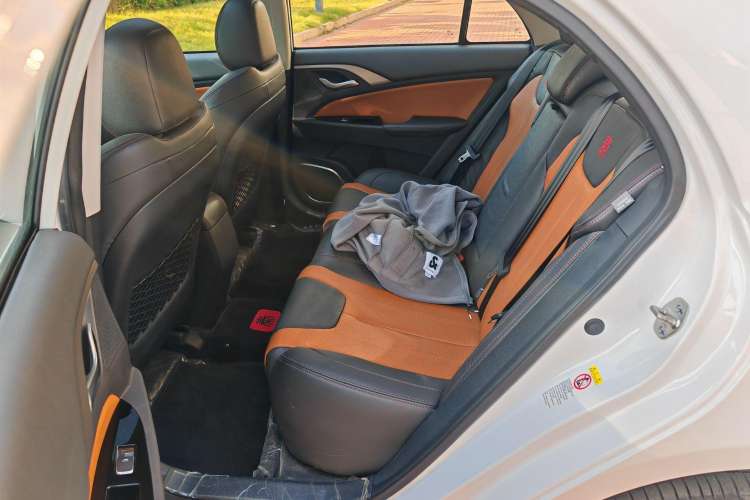 Used BYD Qin New Energy 2015 1.5T Dual-Crown Flagship Plus Edition