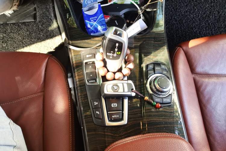 Used BMW X3 2011 xDrive28i Luxury Model
