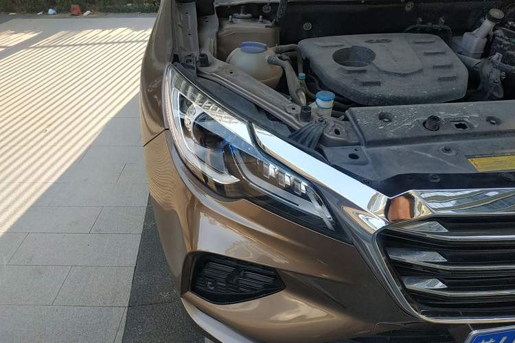 Used JETOUR X70 2020 1.5T DCT Smart Drive Version 5 Seats
