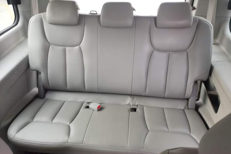 Used JAC Refine M5 2016 2.0T Gasoline Automatic Business Edition