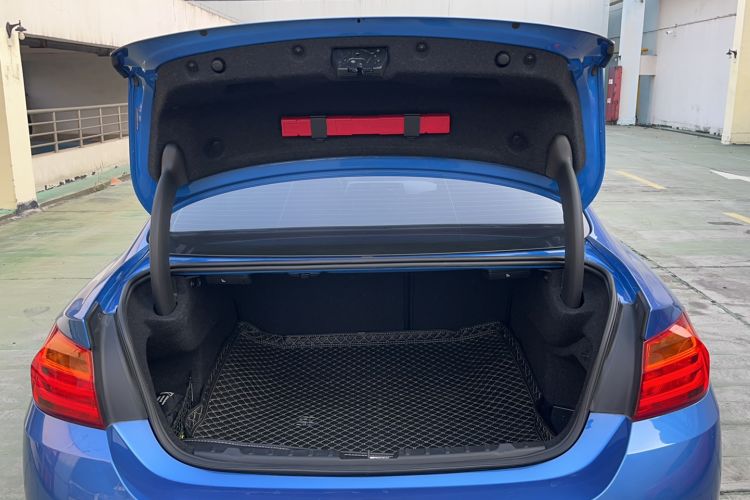 Used BMW 4 Series 2016 420i Design Package Model