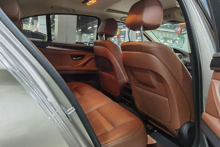 Used BMW 5 Series 2014 520i Elegant Edition
